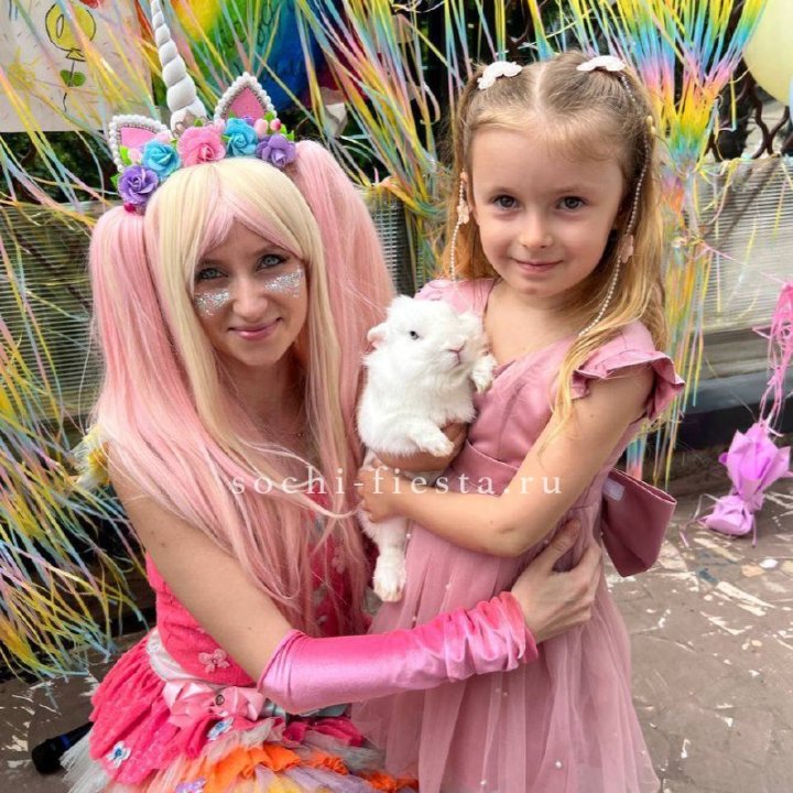 Шоу с кроликом в Нижнем Тагиле