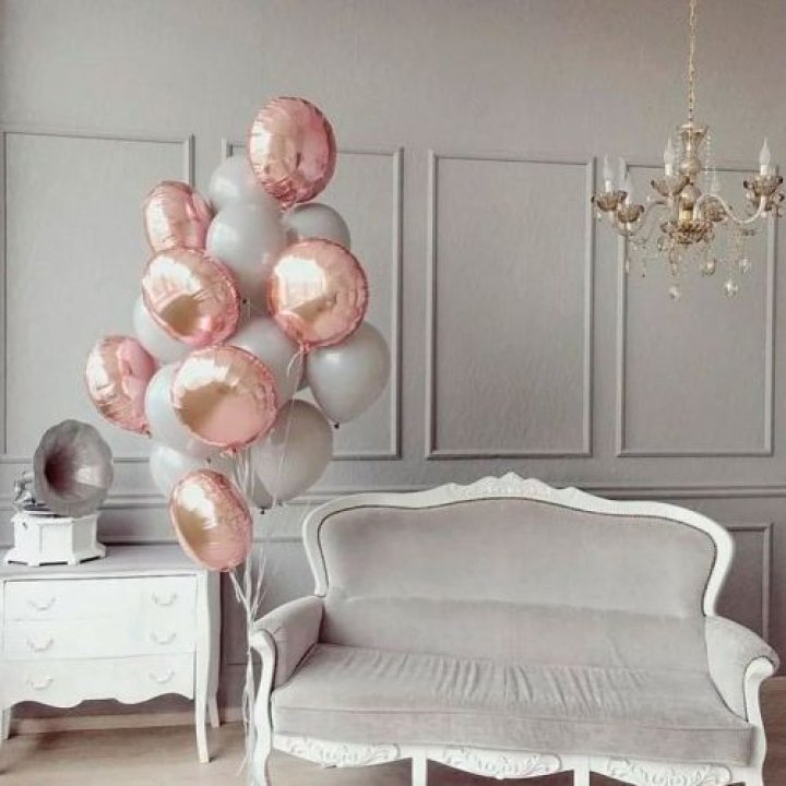 Фонтан шаров "Софт рози" в Нижнем Тагиле