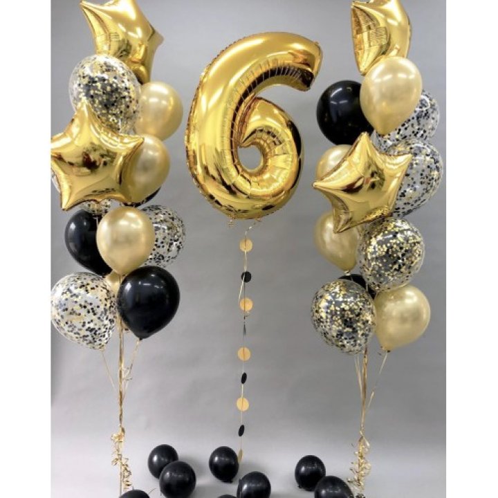 Цифра с фонтанами шаров  в Нижнем Тагиле