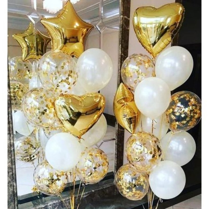 Фонтан шаров "Привет, это я" в Нижнем Тагиле