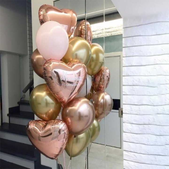 Фонтан шаров "От сердечка" с доставкой в Нижнем Тагиле