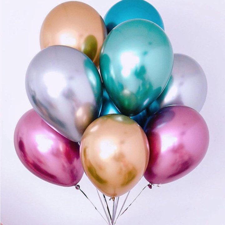 Хромированный шар в Нижнем Тагиле