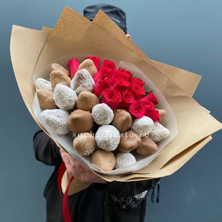 Розы и клубника в шоколаде Мерси в Нижнем Тагиле