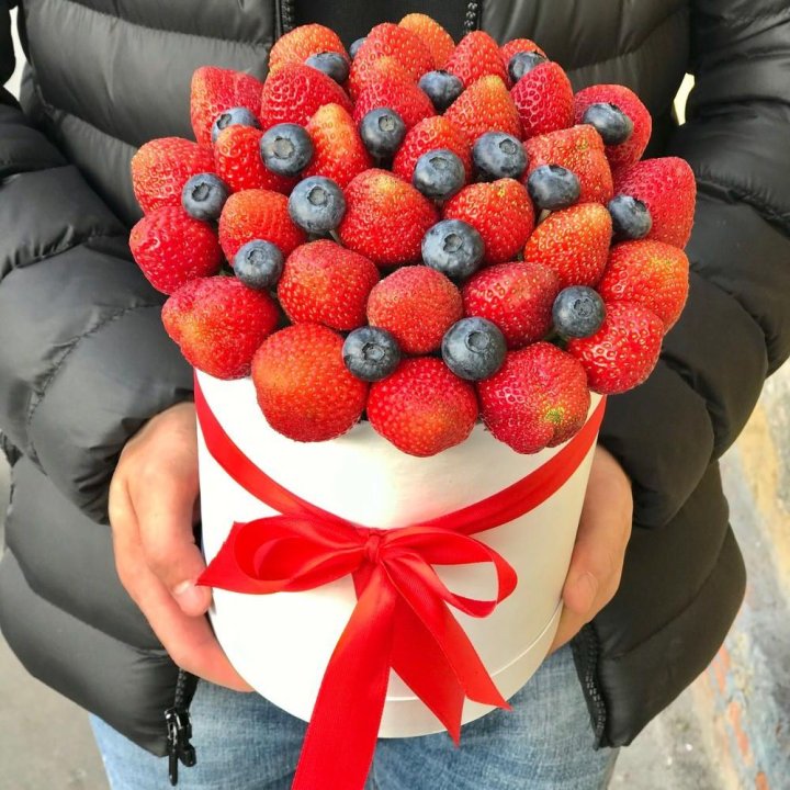 Клубничный бокс №3 в Нижнем Тагиле