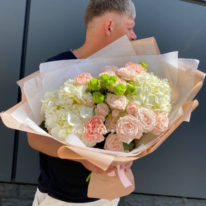 Авторский букет "Нежный крем" в Нижнем Тагиле