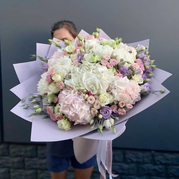 Макси-букет "Флоренция" в Нижнем Тагиле