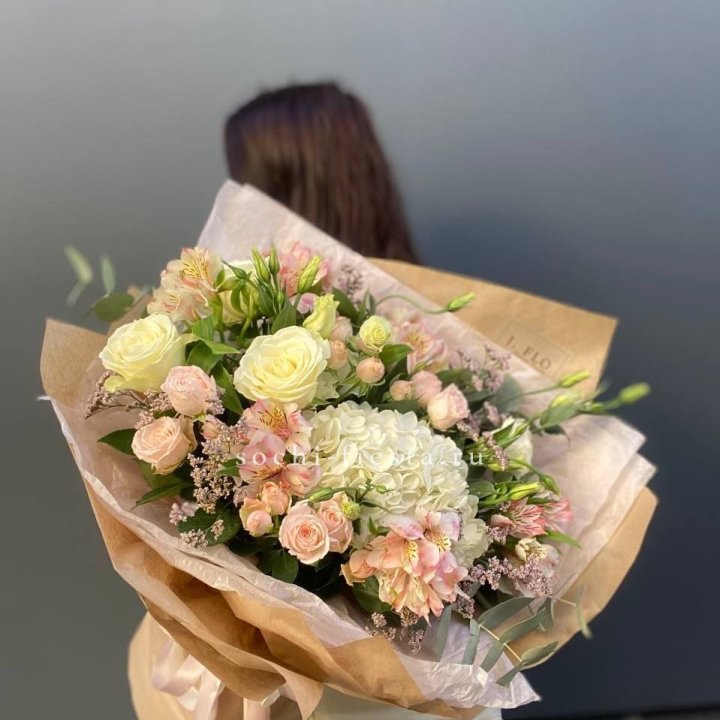 Дизайнерский букет №1 в Нижнем Тагиле