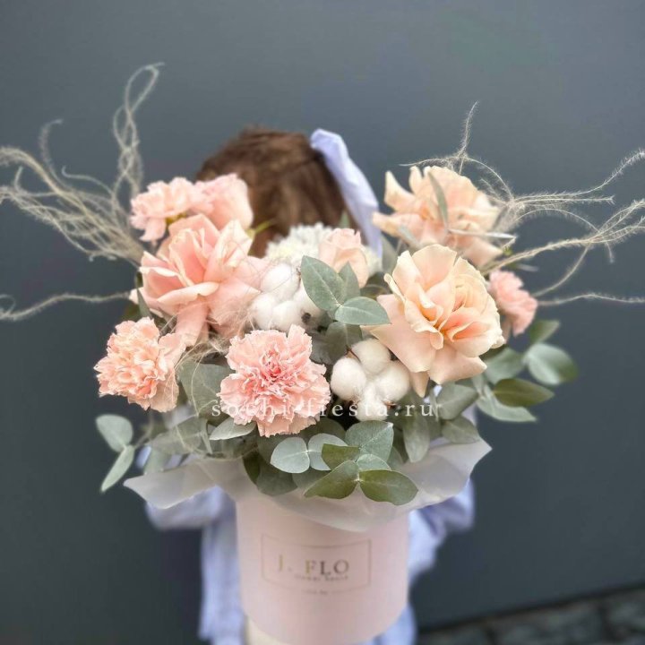 Цветочный бокс "Лесия" в Нижнем Тагиле