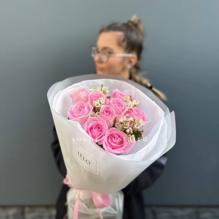 Букет розовых роз  в Нижнем Тагиле