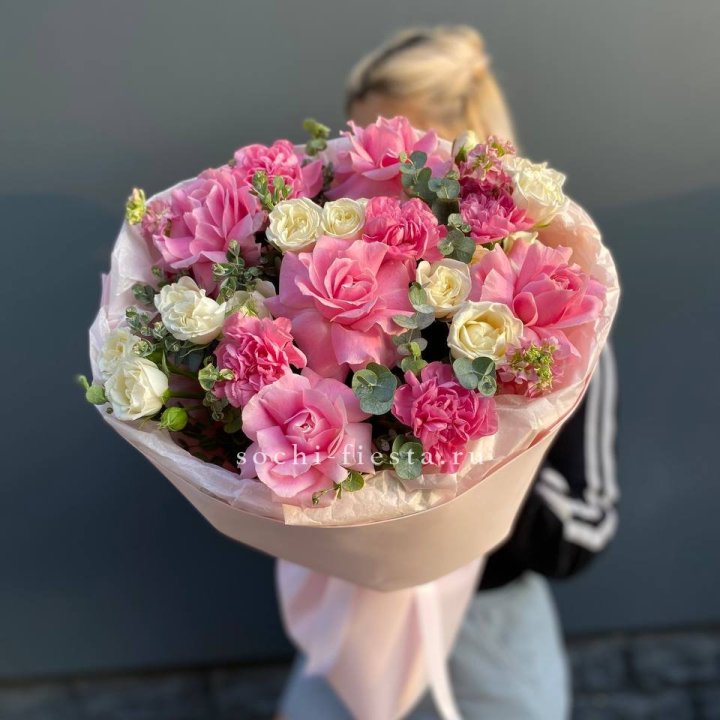  Букет "Малина" с доставкой в Нижнем Тагиле