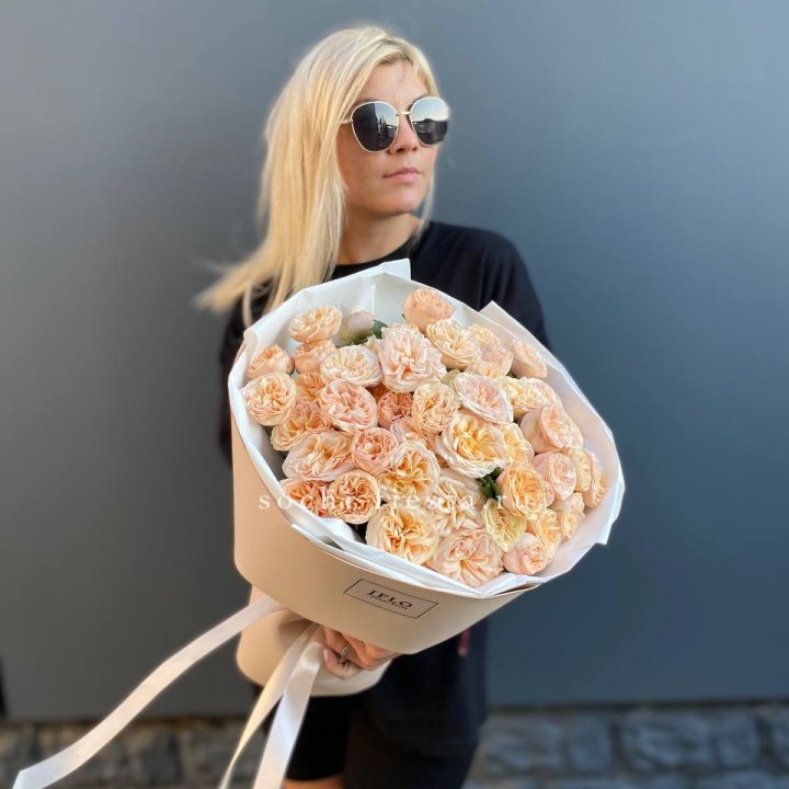 15 пионовидных роз №2 в Нижнем Тагиле