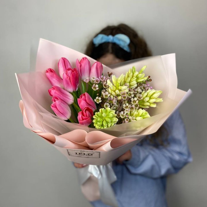  Дуо тюльпаны и гиацинты в Нижнем Тагиле