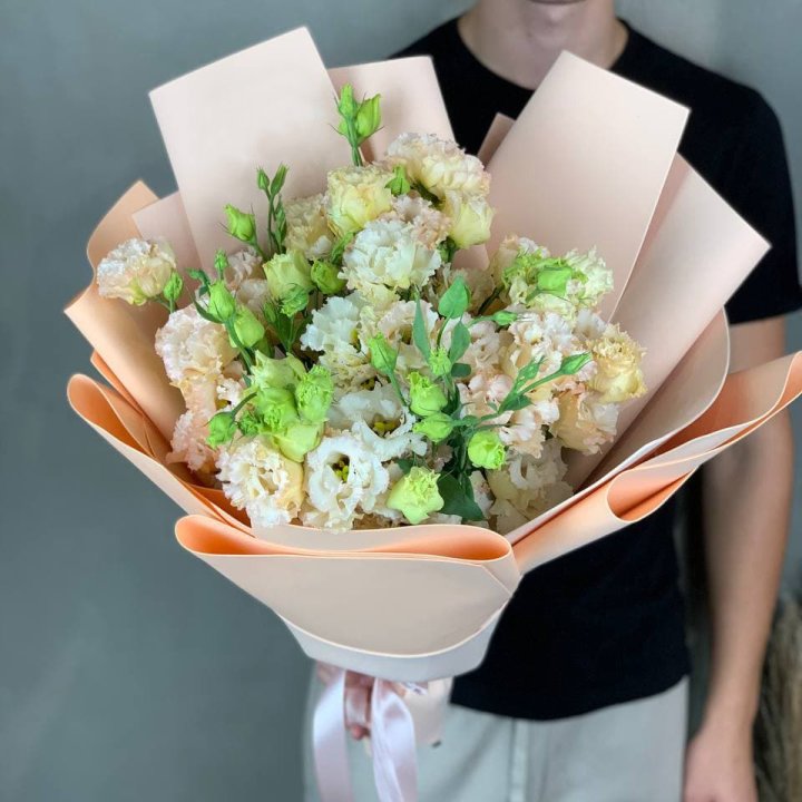 Букет эустом "Крем" в Нижнем Тагиле