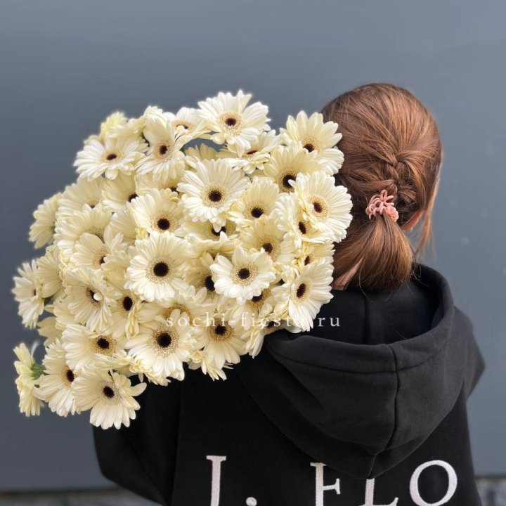 51 гербера в Нижнем Тагиле