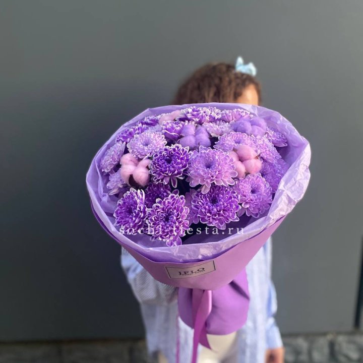 Хризантемы с хлопком в Нижнем Тагиле