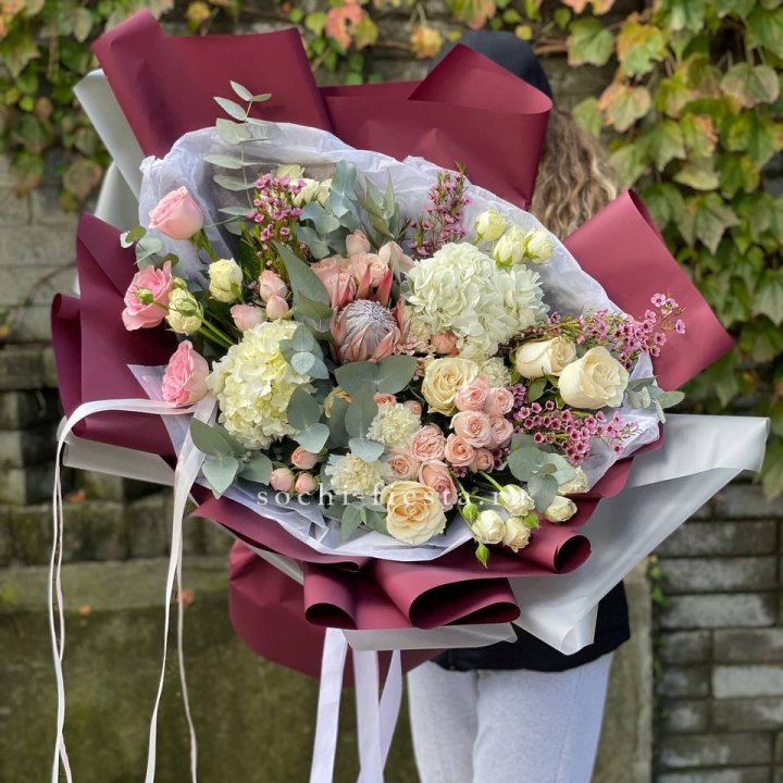 Авторский букет с протеей №1 в Нижнем Тагиле