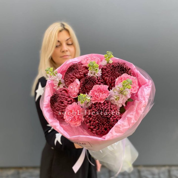 Букет "Сияющая любовь" в Нижнем Тагиле