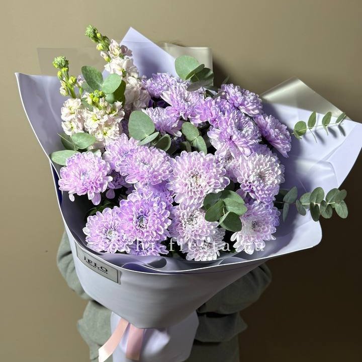 Дуо хризантема и маттиола в Нижнем Тагиле