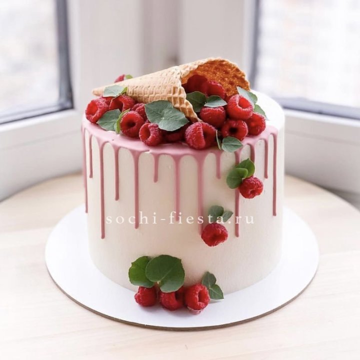 Торт "Ягодный" в Нижнем Тагиле