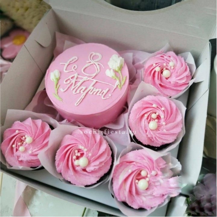 Капкейки и бенто-торт "8 марта!" в Нижнем Тагиле