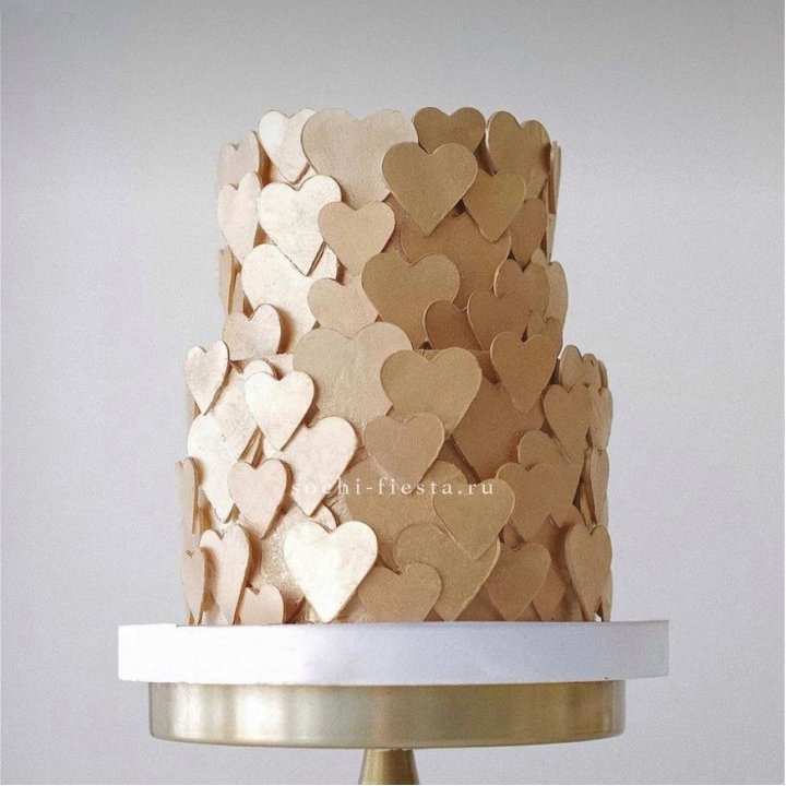 Торт "Hearts" gold в Нижнем Тагиле
