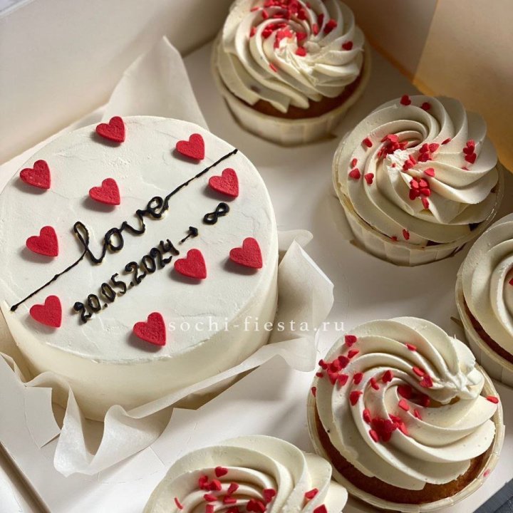 Капкейки и бенто-торт "Любимые" в Нижнем Тагиле