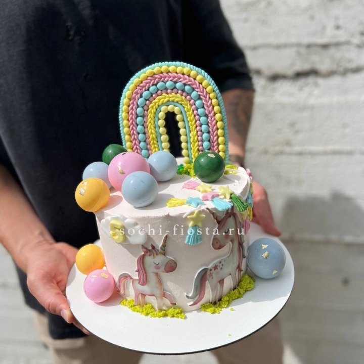 Торт "Радуга с единорогом" с доставкой в Нижнем Тагиле