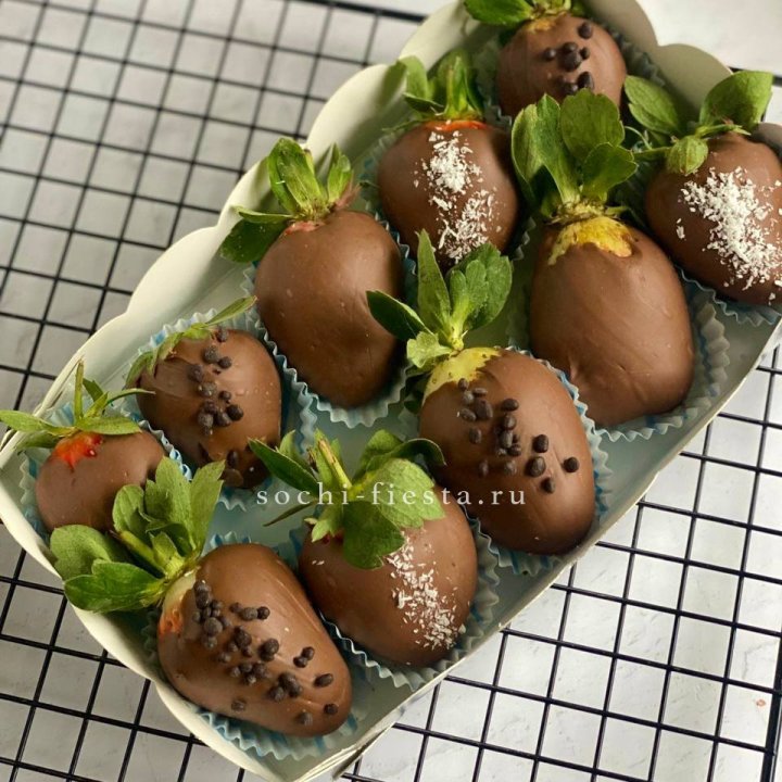 Клубника в шоколаде 10 ягод в Нижнем Тагиле