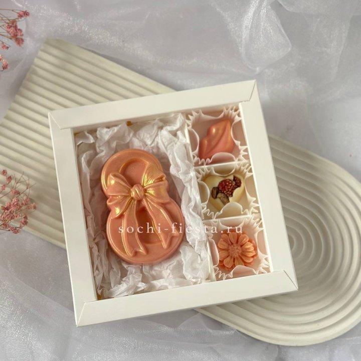 Конфеты из шоколада 8 Марта в Нижнем Тагиле