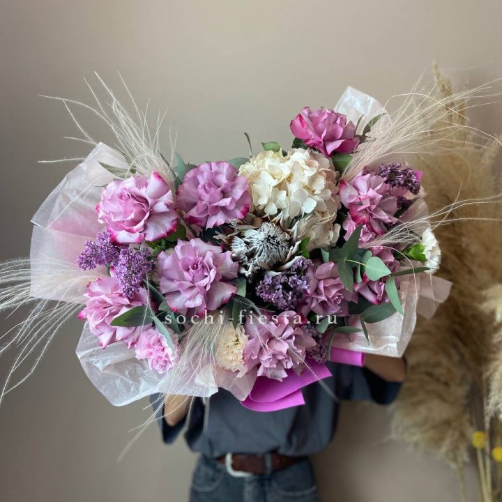 Дизайнерский букет №14 в Нижнем Тагиле