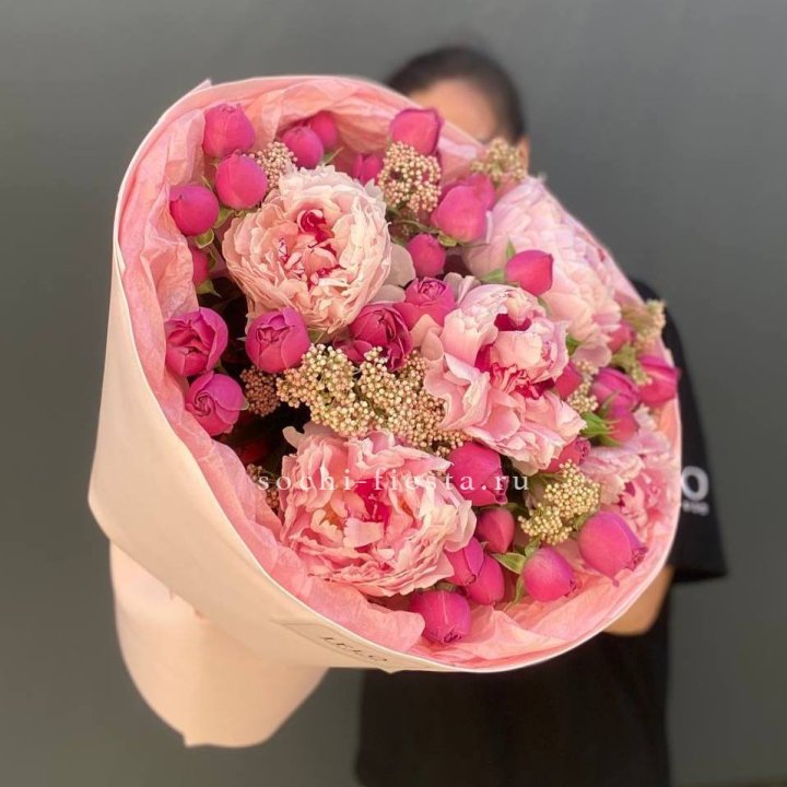 Букет с пионами "Преференс" в Нижнем Тагиле