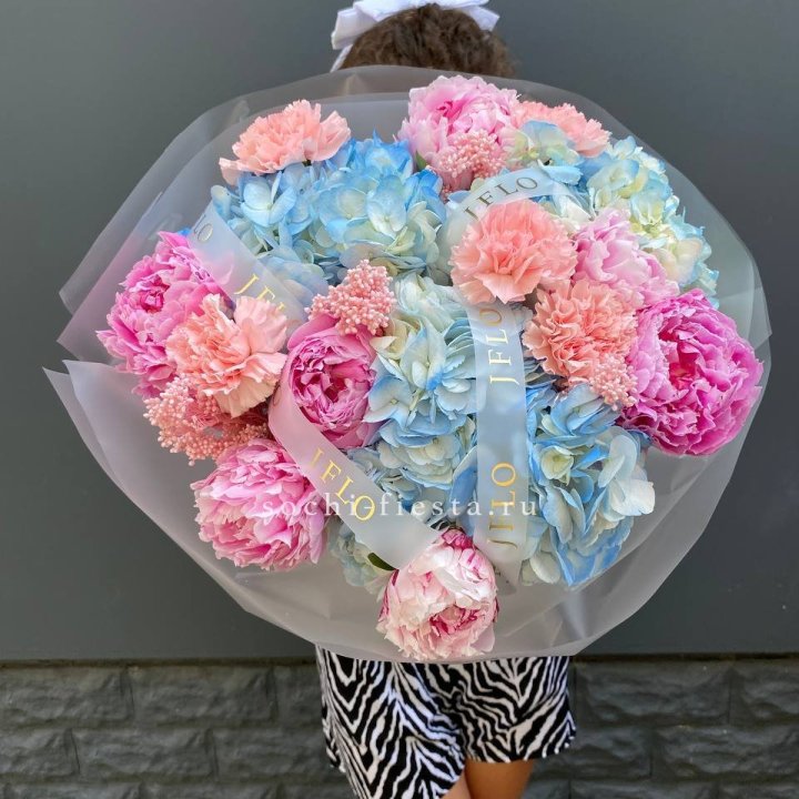  Букет "Инфинити" в Нижнем Тагиле