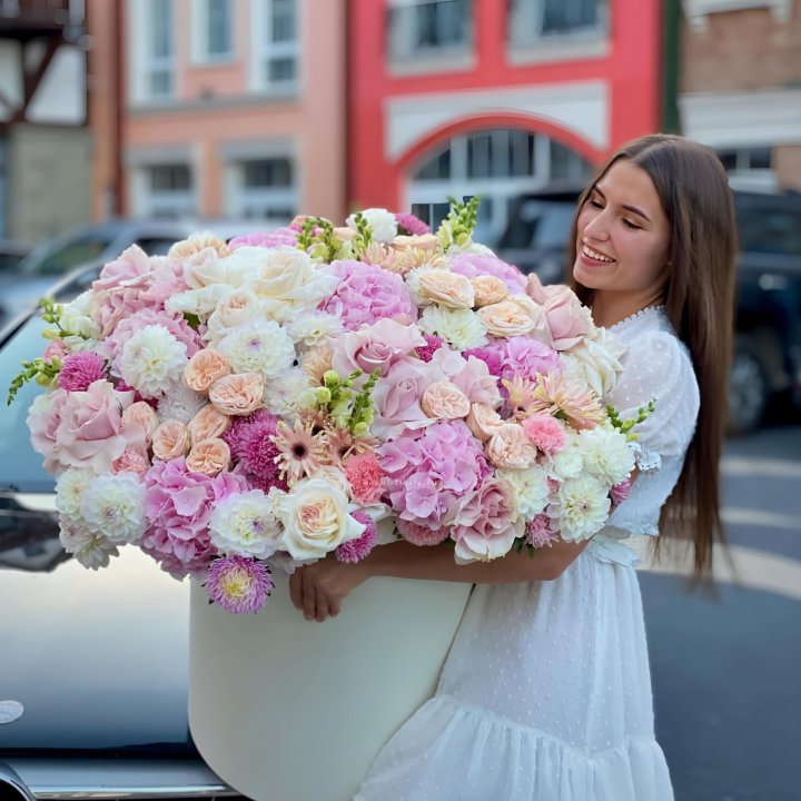 Дизайнерский цилиндр "Мелиса" в Нижнем Тагиле