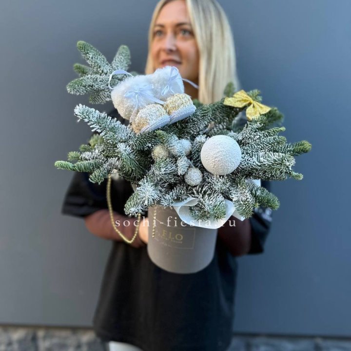 Новогодний бокс "Ботс голд" в Нижнем Тагиле