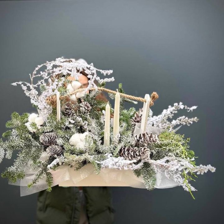 Новогодняя композиция  в Нижнем Тагиле