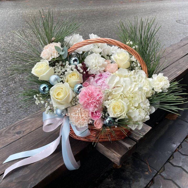 Новогодняя корзина  в Нижнем Тагиле