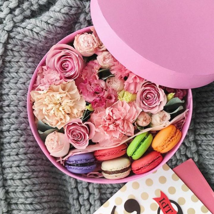 Цветочный бокс пинк в Нижнем Тагиле