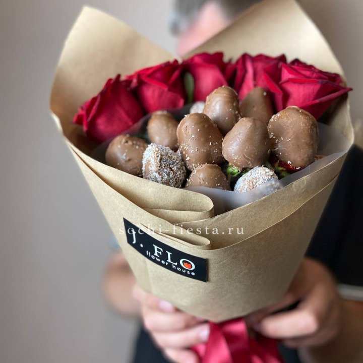 "Тандем с шоколадной клубникой" в Нижнем Тагиле