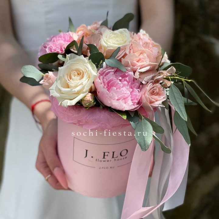 Цветочный бокс Mini №1 в Нижнем Тагиле