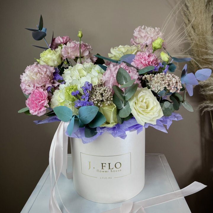 Цветочная коробка "Ода" в Нижнем Тагиле