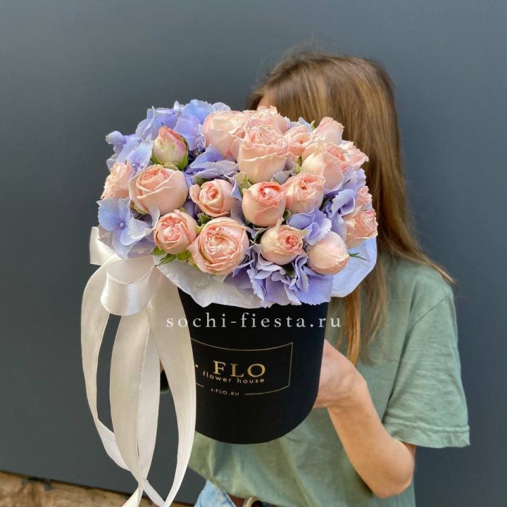 Бокс бомбастик и гортензия в Нижнем Тагиле