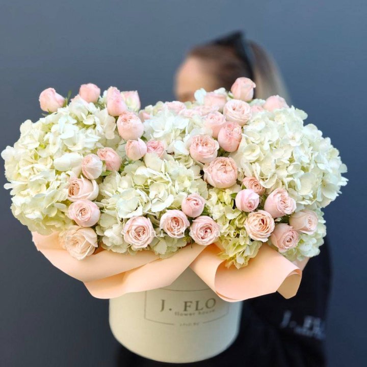 Дизайнерский бокс "Изабелла" в Нижнем Тагиле