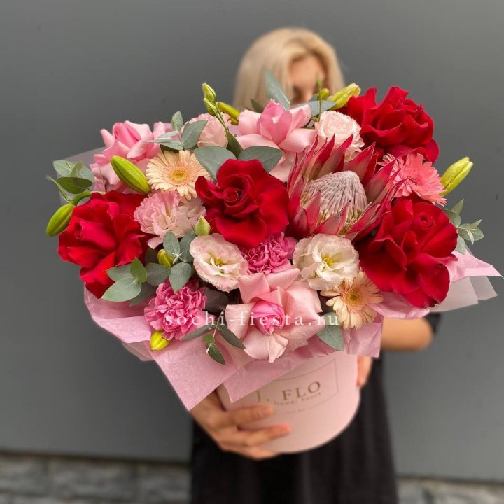 Коробка "Краски солнца" в Нижнем Тагиле