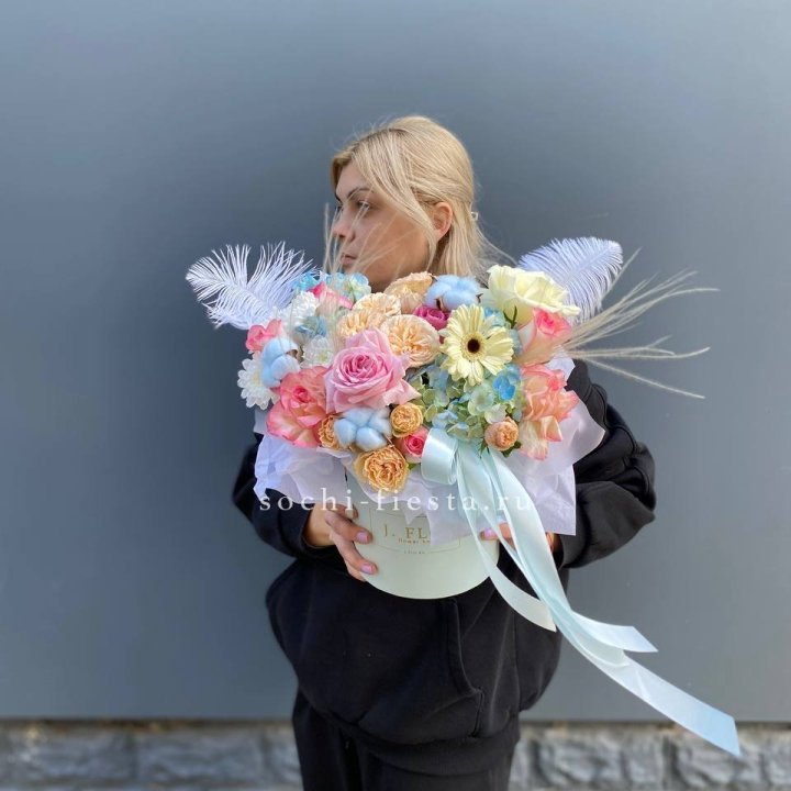 Бокс "Голубая нева" в Нижнем Тагиле