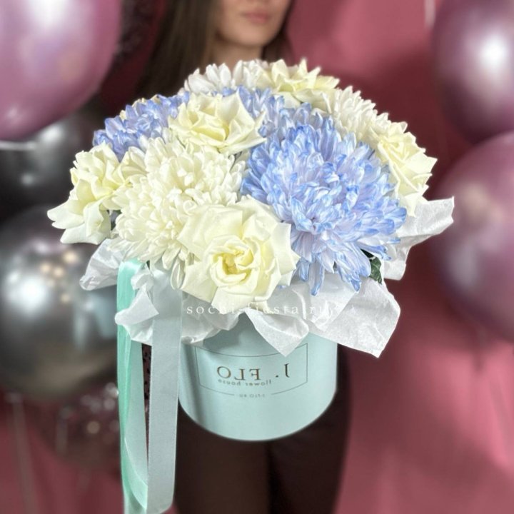 Коробка с цветами "Вольта" в Нижнем Тагиле