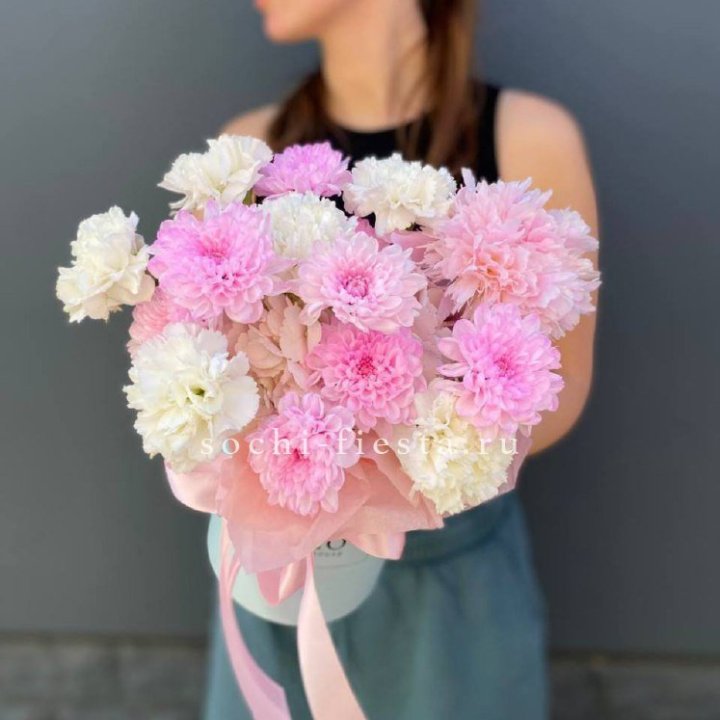 Коробка с цветами "Фиона" в Нижнем Тагиле