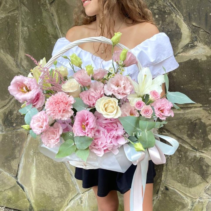 Авторская корзина "Миа" в Нижнем Тагиле