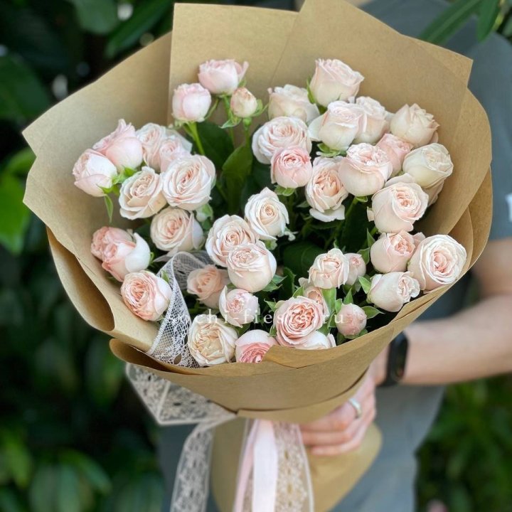 Кустовые розы букет №1 в Нижнем Тагиле