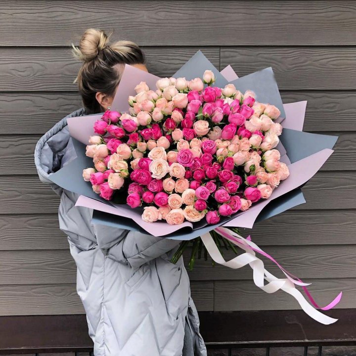 55 роз микс кустовых в Нижнем Тагиле