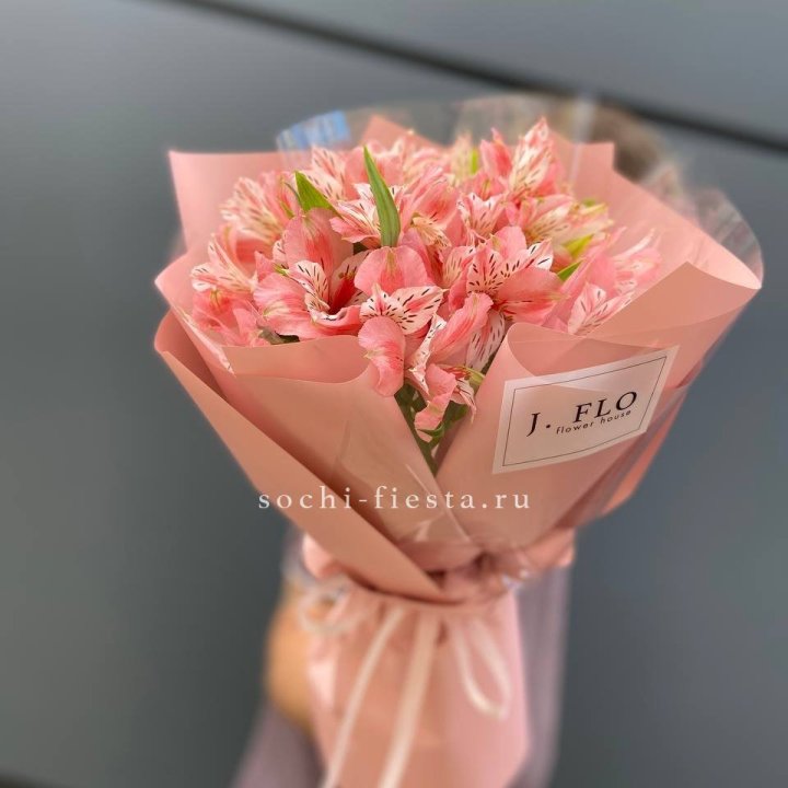 Букет альстромерий розовых в Нижнем Тагиле